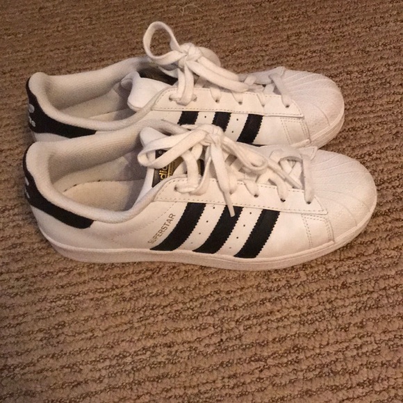 Adidas Superstar Sneakers - Picture 4 of 6